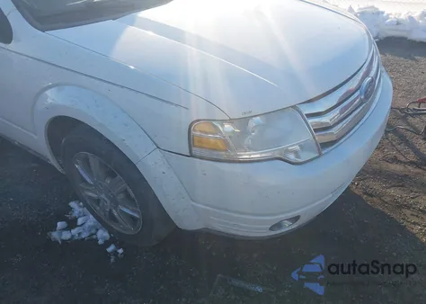 2008 Ford Taurus X Limited из США, поврежденный, VIN 1FMDK03W28GA12239